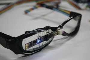 В 2014 году Microsoft выпустит аналог Google Glass